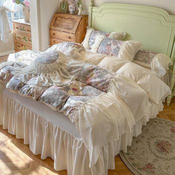 Cream Floral Ruffle Bedding Set